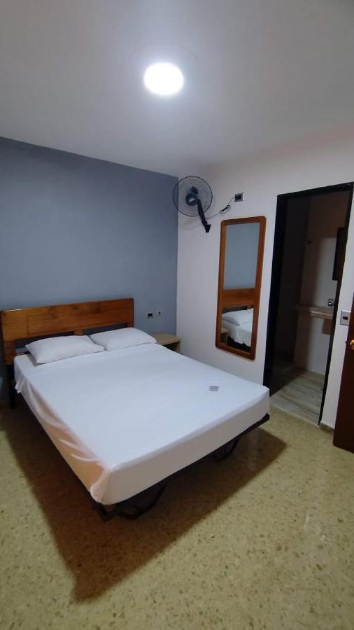 Hotel Medellin Kapital Kültér fotó