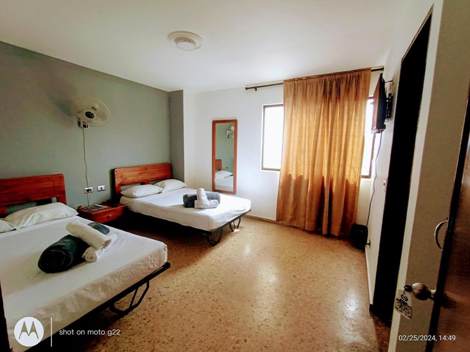 Hotel Medellin Kapital Kültér fotó