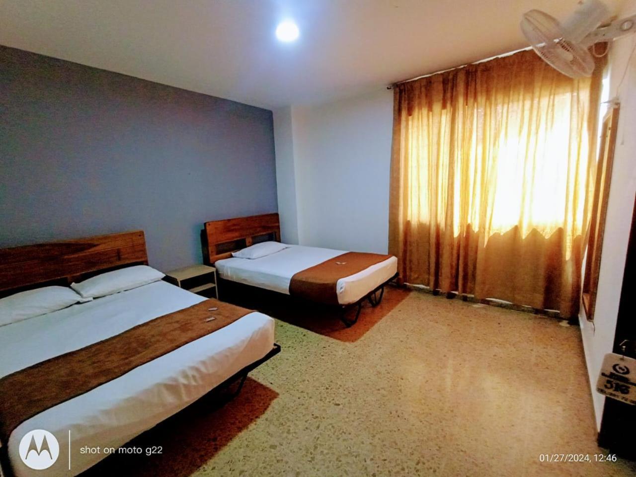 Hotel Medellin Kapital Kültér fotó