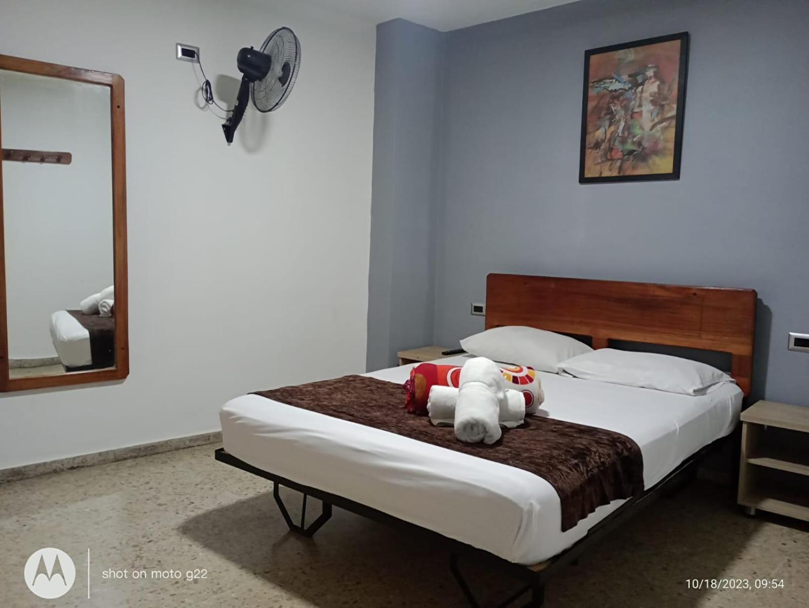 Hotel Medellin Kapital Kültér fotó